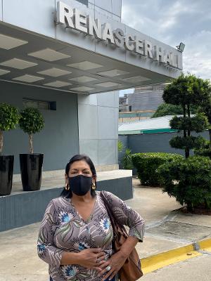 Iraci Gomes assistiu culto na Renascer Hall - Anahi Martinho/UOL - Anahi Martinho/UOL