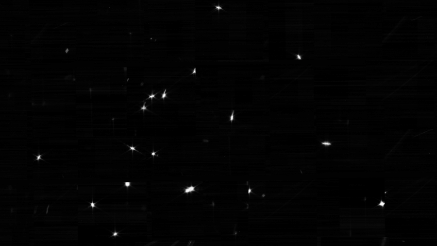 Primeira imagem do James Webb mostra mesma estrela em 18 posições diferentes, e confirma que sensores estão funcionando - Divulgação/Nasa