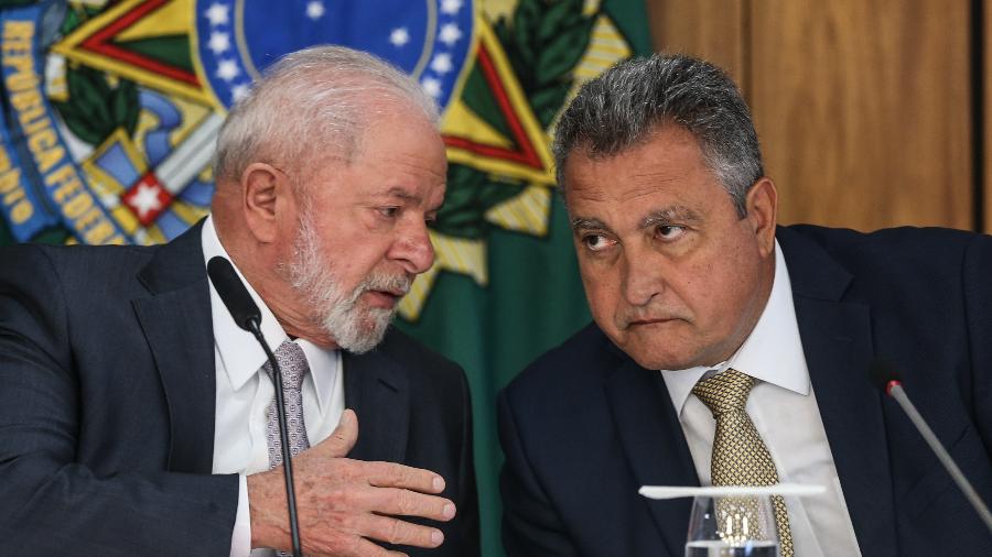 O presidente Luiz Inacio Lula da Silva e o ministro-chefe da Casa Civil, Rui Costa