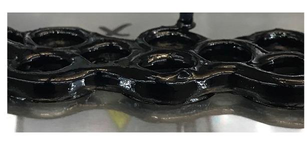 Cientistas criam material que fica mais resistente quando você bate nele