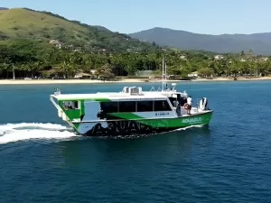 Por 'aumento de custos', ônibus aquático de Ilhabela sobe de R$ 5 para R$ 50