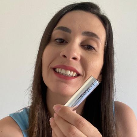 Batom da Payot hidrata e não craquela