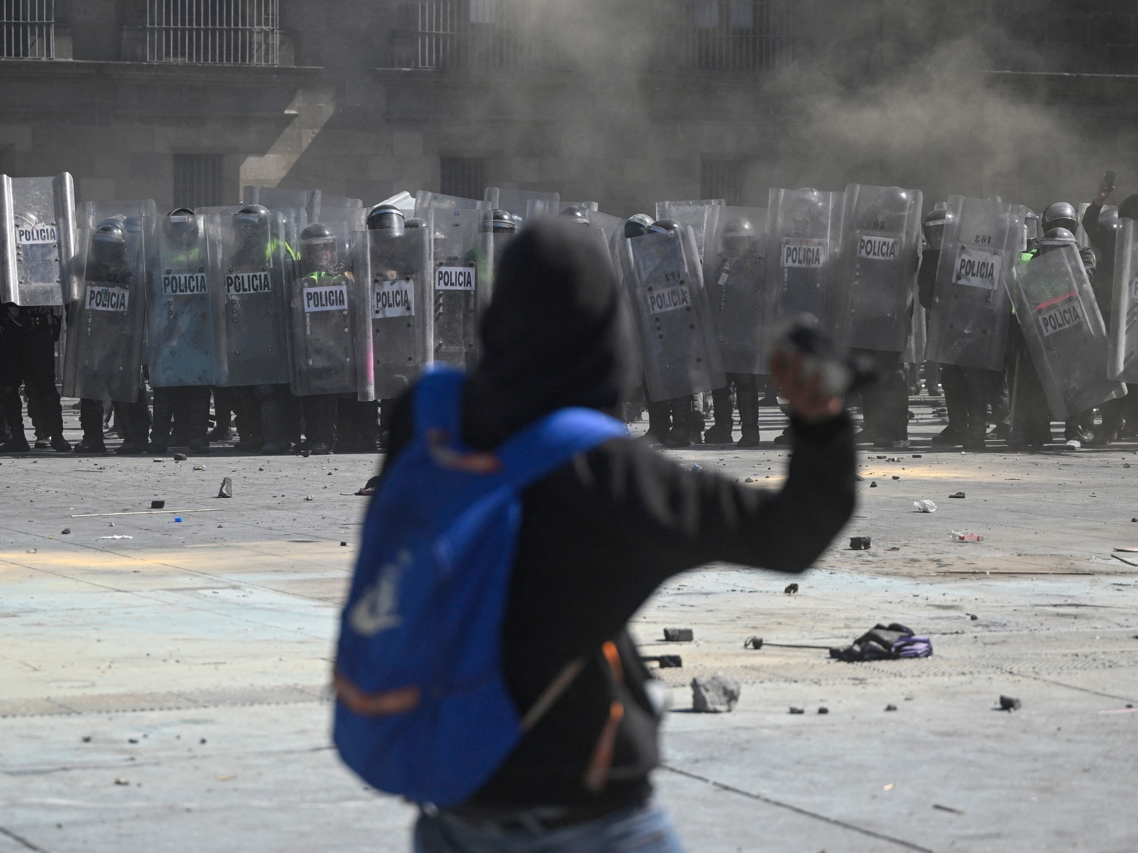 Caos na Marcha da Geração Z: Confronto no México Deixa dezenas de Feridos e Detidos!