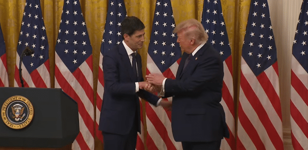 Trump reage a alta de juros do Fed e cobra taxa de 1% ou menos nos EUA
