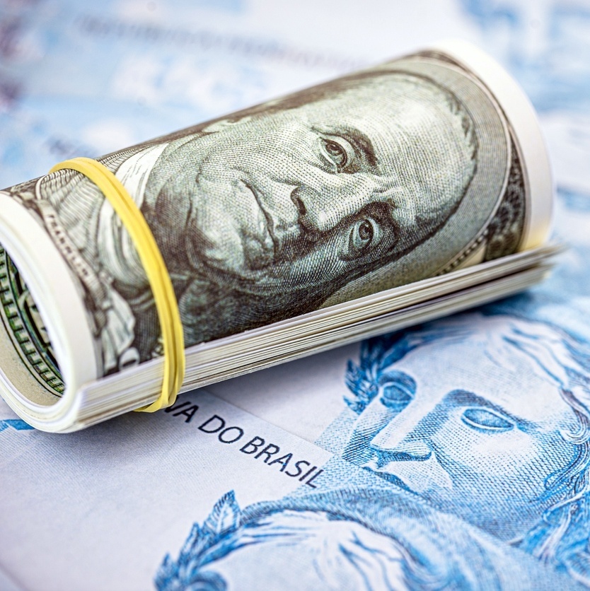 Estados Unidos não vão acabar com cédulas de dólar - 13/04/2023 - UOL  Notícias