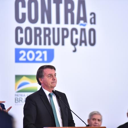 O presidente Jair Bolsonaro participa da solenidade que marcou um ano do plano anticorrupção lançado pelo governo - Antonio Molina/FotoArena/Estadão Conteúdo