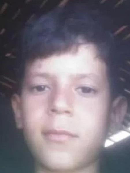Menino de 12 anos morreu após ser atingido por tiro acidental na cidade de Remanso (BA) - Redes Sociais/Reprodução