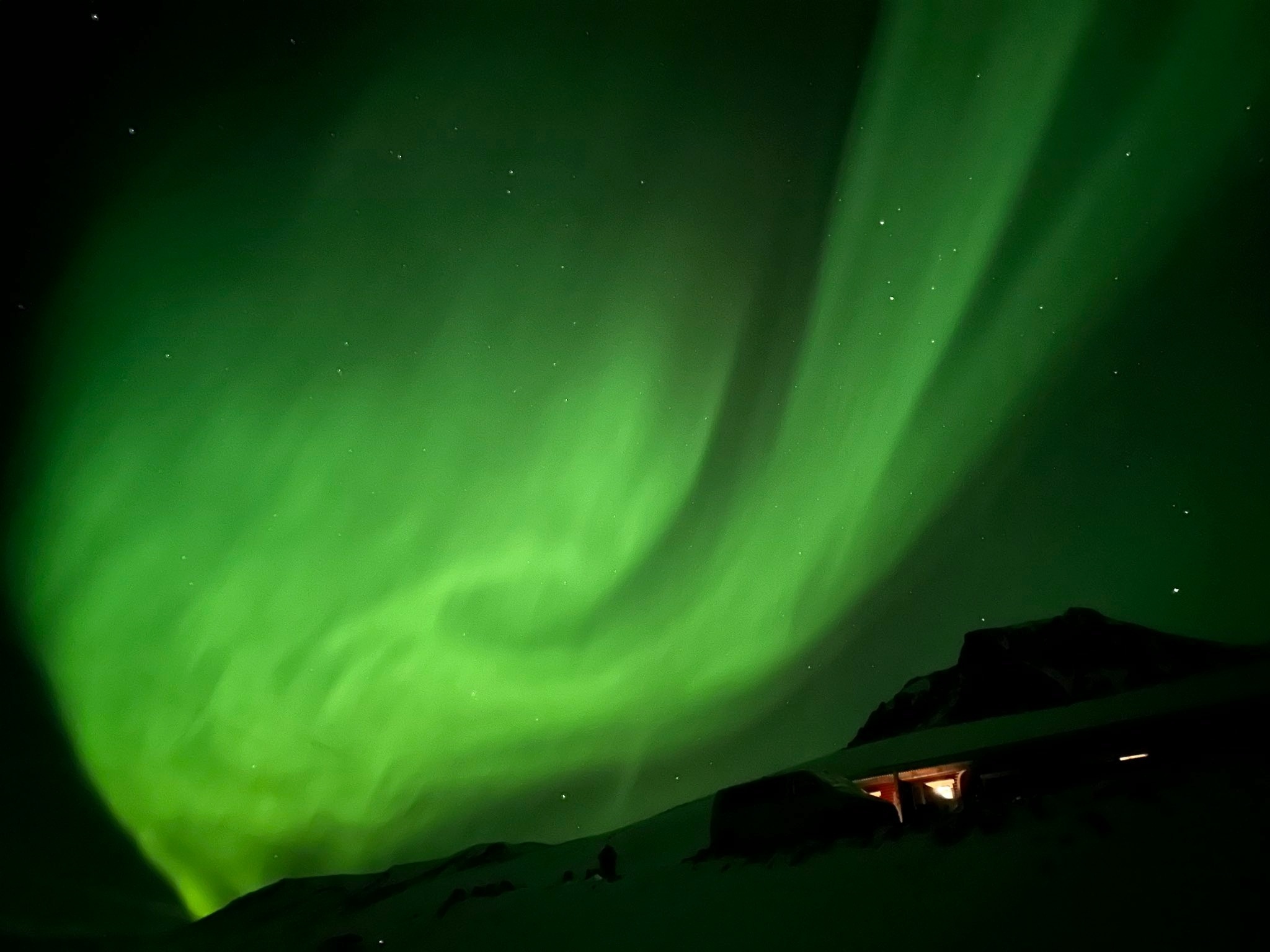 Vídeo mostra aurora boreal em formato raro no sul da Islândia - Canaltech