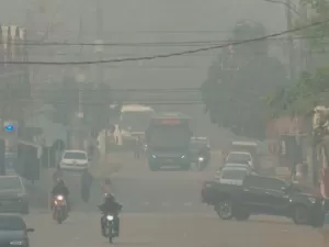 Fumaça encobre céu de Porto Velho, que tem pior qualidade do ar no Brasil