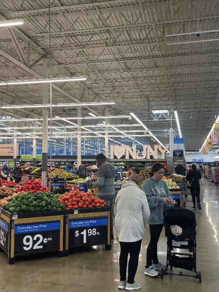 Walmart antes das tarifas do presidente Donald Trump Walmart antes das tarifas do presidente Donald Trump