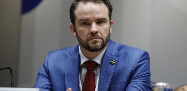 Rombo dos Correios pode chegar a R$ 10 bilhões em 2026, diz Durigan