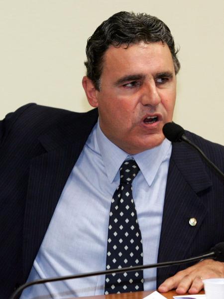 O então deputado federal Abelardo Lupion (DEM-PR) em sessão sessão na Câmara dos Deputados, em 2011