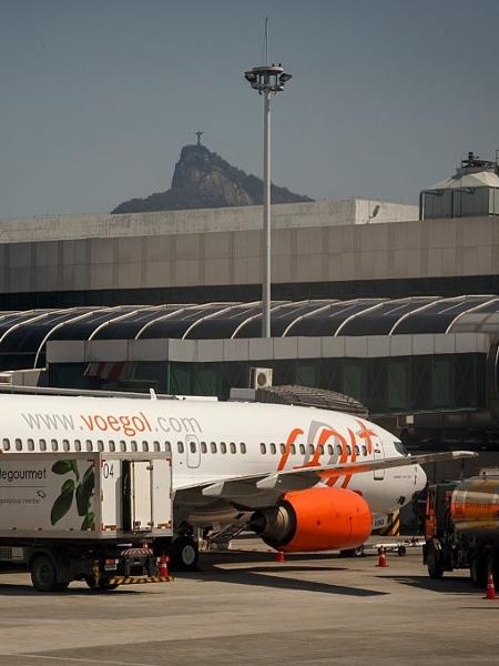 Avião da Gol no Aeroporto Santos Dumont, no Rio De Janeiro