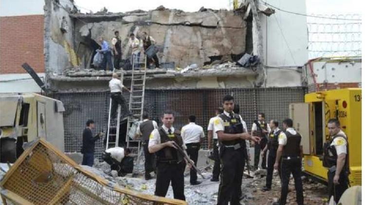 Imóvel da Prosegur do Paraguai destruída em roubo ocorrido em 24 de abril de 2017