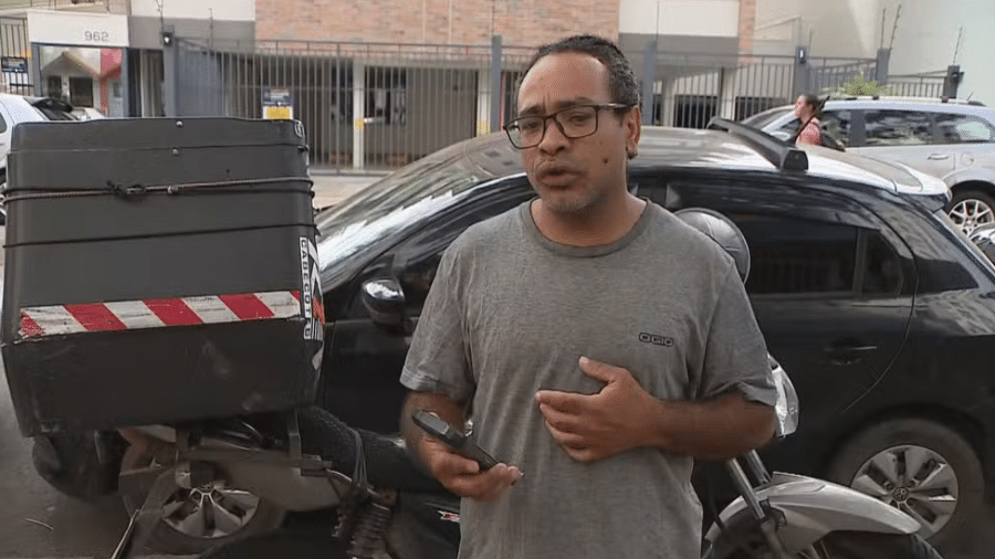 Everton Henrique Goandete da Silva, motoboy negro de 40 anos detido pela Brigada Militar 