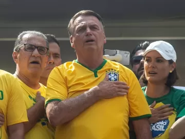 Barrados em trio de Bolsonaro em ato criam 'climão' e criticam Malafaia