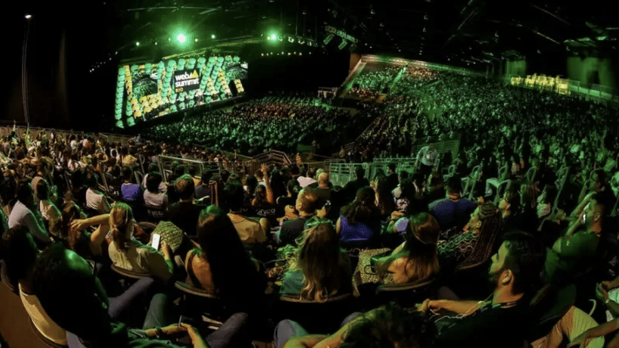 O Web Summit reuniu quase 20 mil pessoas no Rio de Janeiro, em 2023
