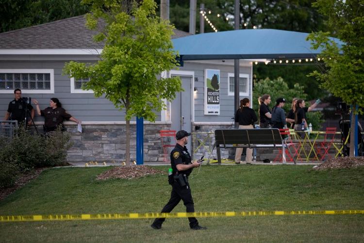 Praça onde ocorreu ataque a tiros em Rochester Hills, no Michigan (EUA)