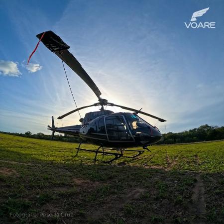 Helicóptero de matrícula PP-IVO sofreu acidente em terra indígena ontem [imagem de arquivo publicada pela Voare]