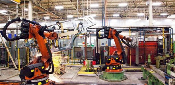 'Nasce obsoleto': indústria critica PL da IA e vê lei feita para big tech