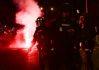 Protestos após colisão de trens que deixou 68 mortos têm confronto em Madri