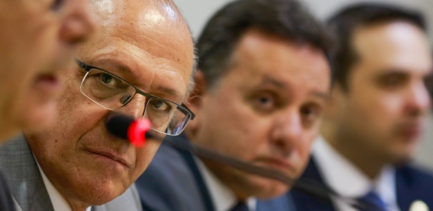 12.set.2017 - O governador de São Paulo, Geraldo Alckmin (PSDB), participa de reunião-almoço com a Frente Parlamentar da Agropecuária (FPA), em Brasília - WENDERSON ARAUJO/TRILUX/ESTADÃO CONTEÚDO