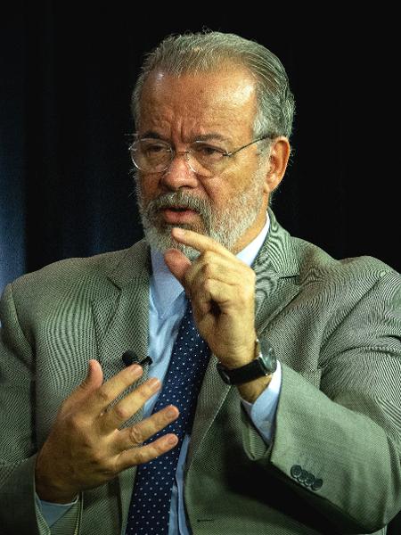 "O cenário existe", diz Jungmann sobre elo entre Bolsonaro e milicianos - Kleyton Amorim/UOL