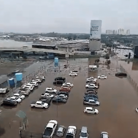 Situação do Aeroporto Internacional Salgado Filho após as fortes chuvas no RS - Reprodução/X/@gremiobrum