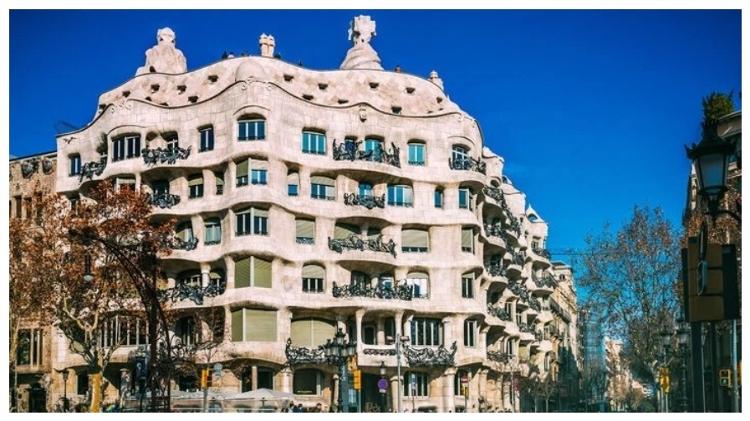 Casa Milá