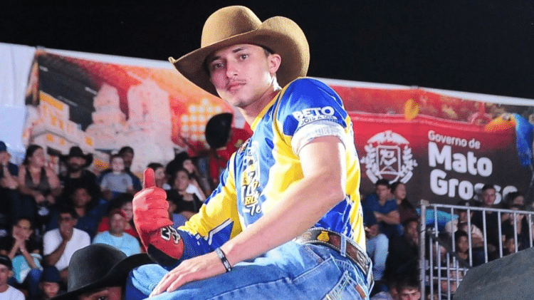 Jovem começou a carreira com a Cia Nortão Rodeio Team