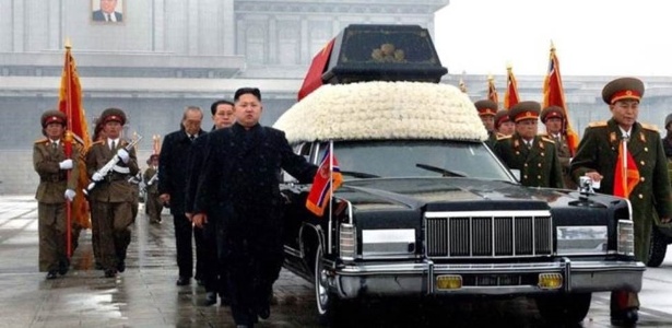 28 de dezembro de 2011 foi um dia de frio intenso em Pyongyang - EPA