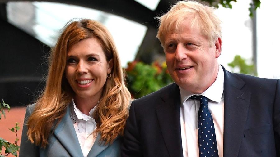 O primeiro-ministro britânico Boris Johnson e a noiva, Carrie Symonds - Getty Images
