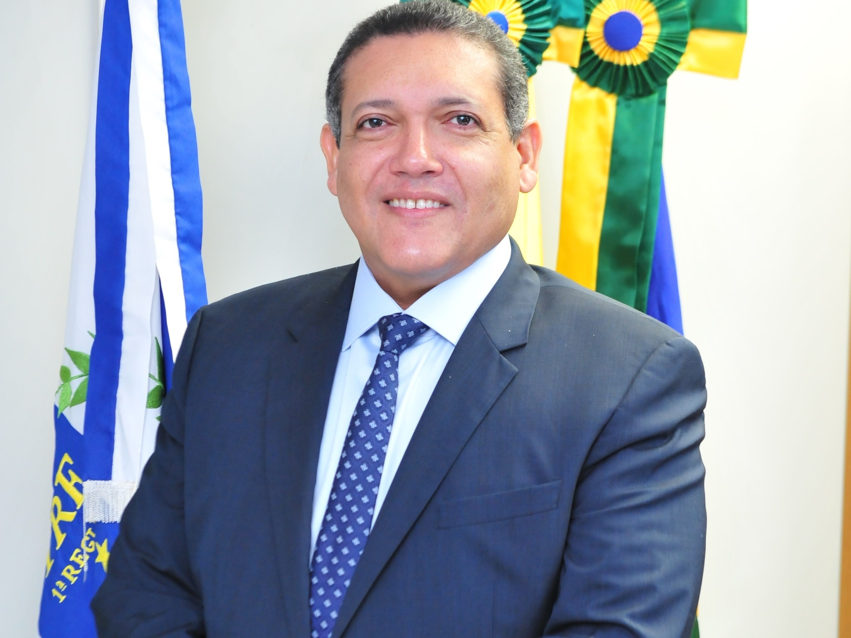 Indicado por Bolsonaro, Nunes Marques toma posse como ministro do STF