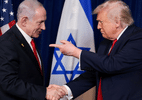 Trump se afoga na própria saliva
