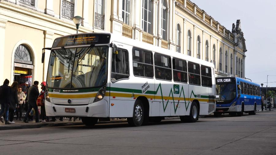 Das 7h às 19h os eleitores poderão ter transporte público gratuito na capital gaúcha - José Carlos Daves/Futura Press/Estadão Conteúdo