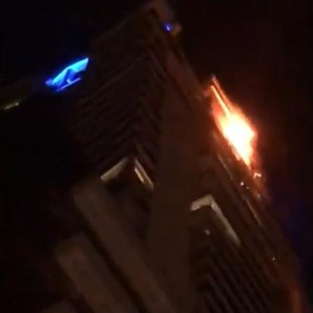 Incêndio em prédio na avenida Presidente Juscelino Kubitschek, na zona sul de São Paulo  - Reprodução/TV Globo 