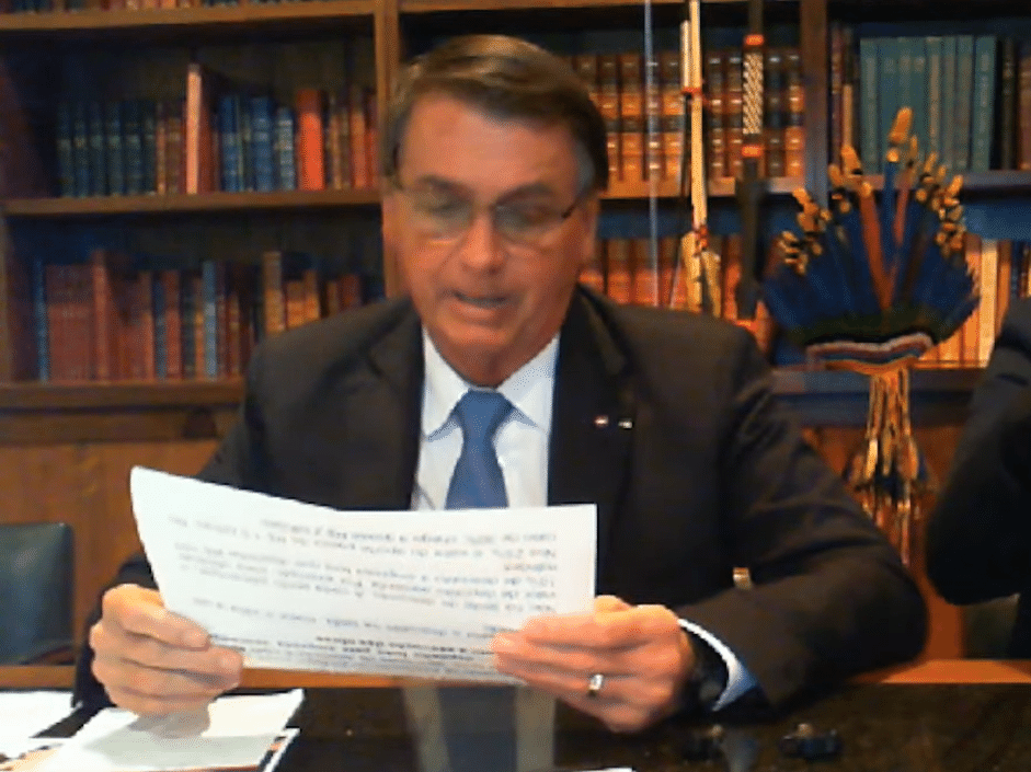 Ação de Bolsonaro contra ministros do STF deve ser simbólica e não jurídica