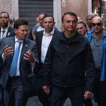 30.out.2021 - Vilarejo italiano decide conceder título de cidadão honorário ao presidente brasileiro Jair Bolsonaro (sem partido) e desencadeia onda de protestos contra o presidente na Itália - EPA
