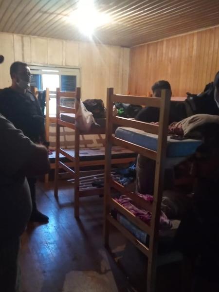 Trabalhadores em condições análogas à escravidão são resgatados em Caçador (SC) - Polícia Civil de Santa Catarina