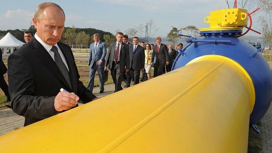 6.mar.2022 - Apesar das sanções financeiras, o governo de Vladimir Putin continua a vender gás para a Europa - GETTY IMAGES / BBC