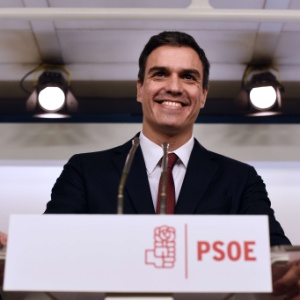 O líder do Partido Socialista Espanhol, Pedro Sánchez, dá entrevista em Madri, na Espanha - Pedro Armestre/AFP
