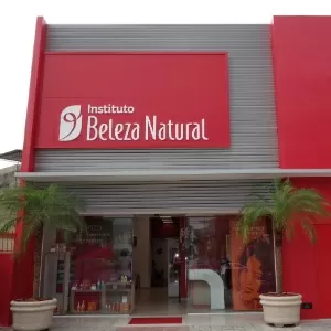 Rede 'Beleza Natural', de salões especializados em cabelos