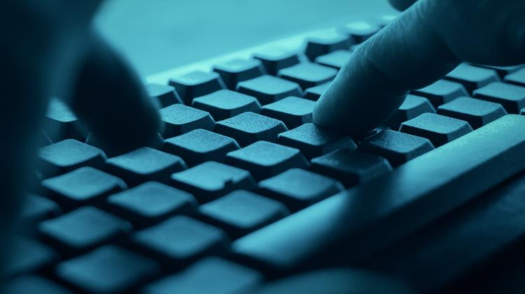 Discursos de ódio e violência também ocorrem na 'superfície' da internet Discursos de ódio e violência também ocorrem na 'superfície' da internet