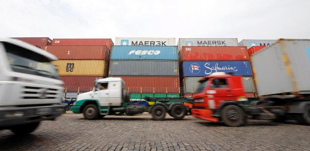 Novas tarifas dos EUA ameaçam um terço das exportações brasileiras, diz CNI