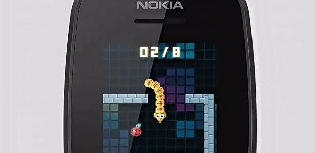 No dia mundial da cobra, Nokia destaca remake do game snake em seu celular  'raiz