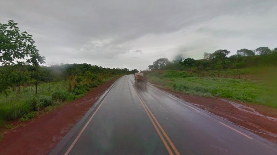 Homem passou três dias às margens de estrada após sofrer acidente - Google Street View/Reprodução 