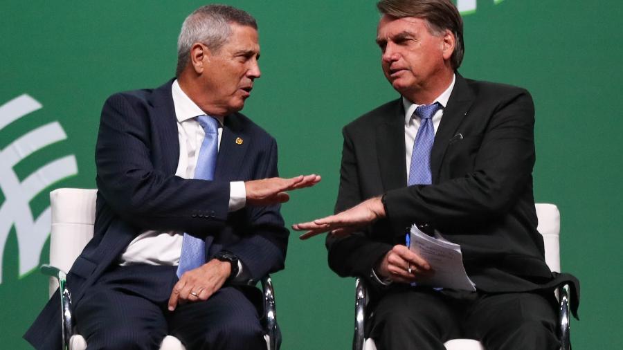 Braga Netto e Bolsonaro em 2022, em Brasília