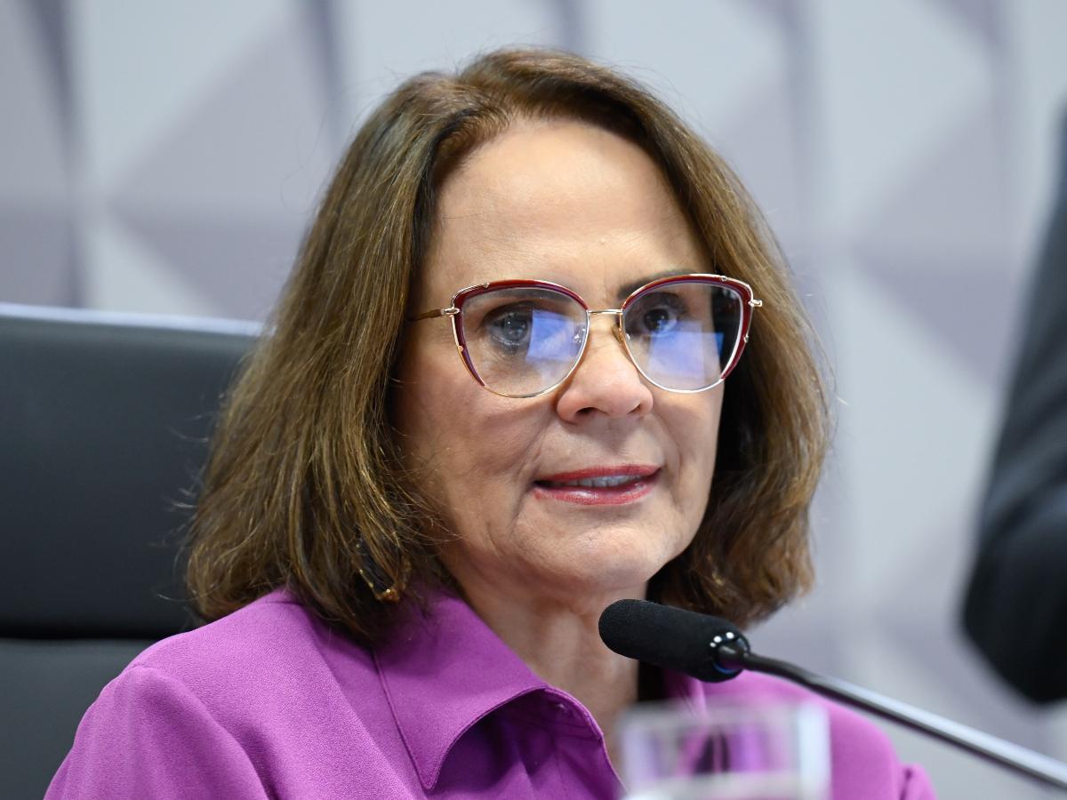 Damares Alves declara admiração por Marina Silva e a chama de "irmã em Cristo"