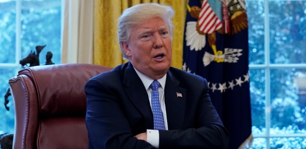17.jan.2018 - Presidente dos EUA, Donald Trump, no Salão Oval da Casa Branca - Kevin Lamarque/ Reuters