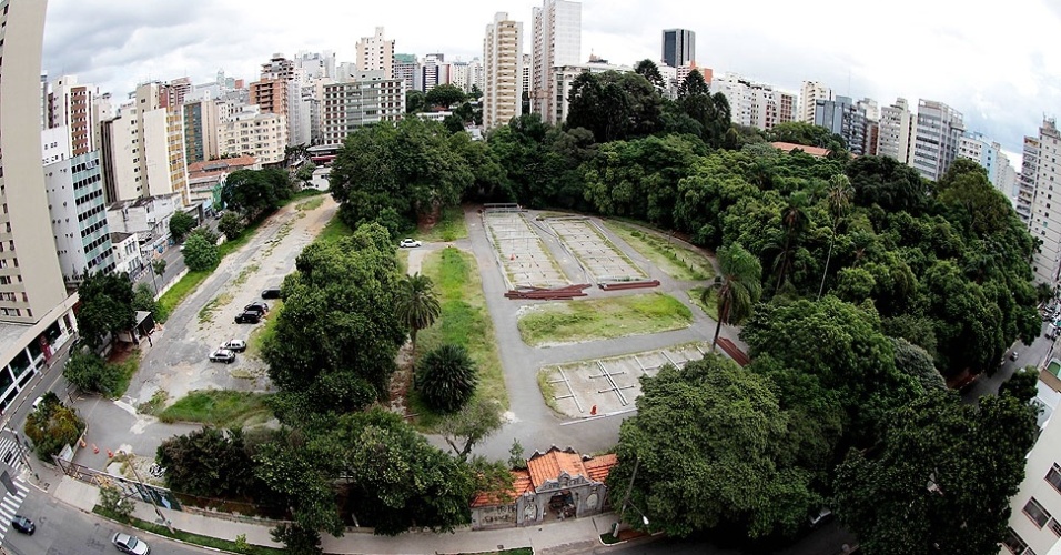 Daniel Guimarães/Folhapress